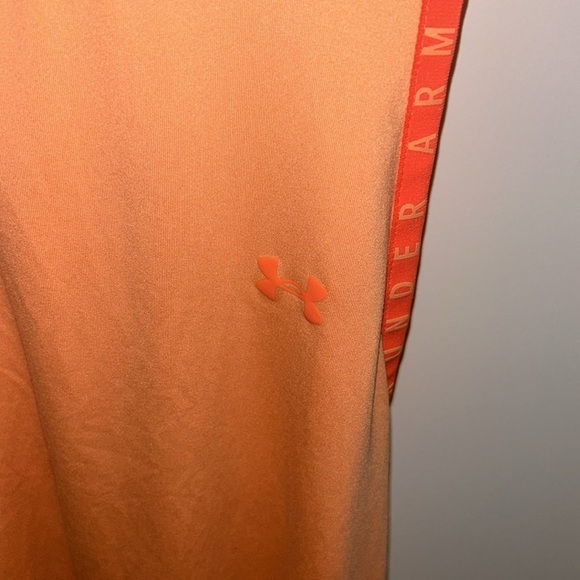 Under Armour Women’s Tank Orange- XS - Picture 4 of 5